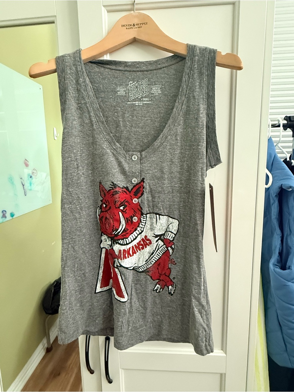 Arkansas Razorbacks Gray Graphic Tank Top